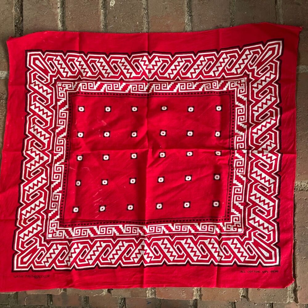 Vintage 50s Wpl 9939 Tiger Brand BANDANA Wash Fast Color Red and White 20" x 21"